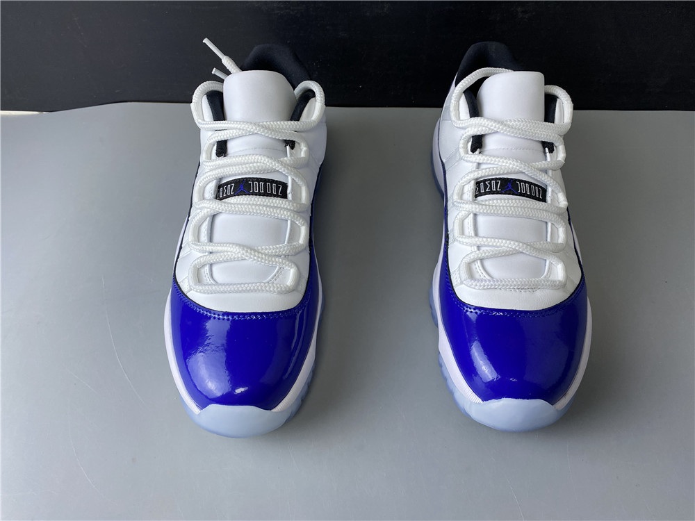 Air Jordan 11 Low WMNS Concord AH7860-100